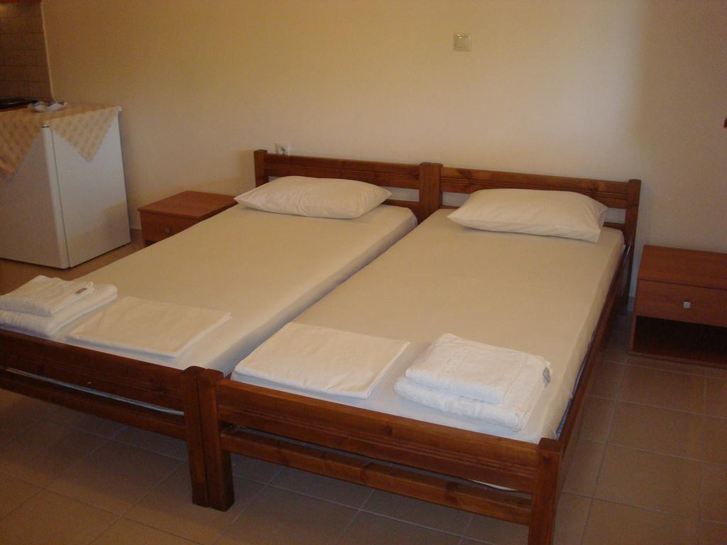 To Agridi Apartamento Tsoukaládhes Exterior foto