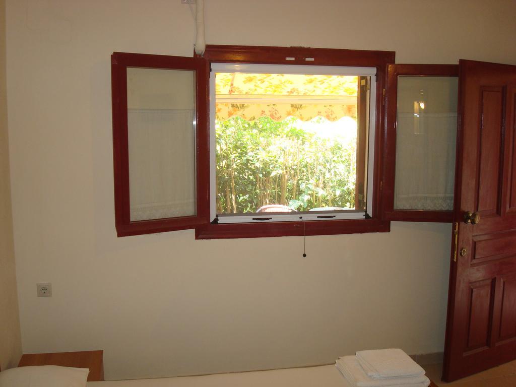 To Agridi Apartamento Tsoukaládhes Exterior foto